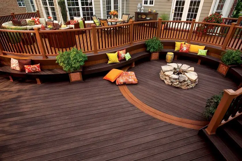 Custom Deck Builders in Rosenberg, TX