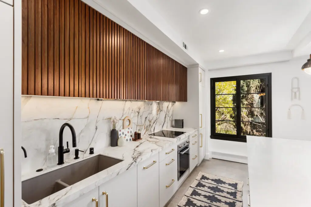 Expert Kitchen Remodeling Services in Mont Belvieu, TX