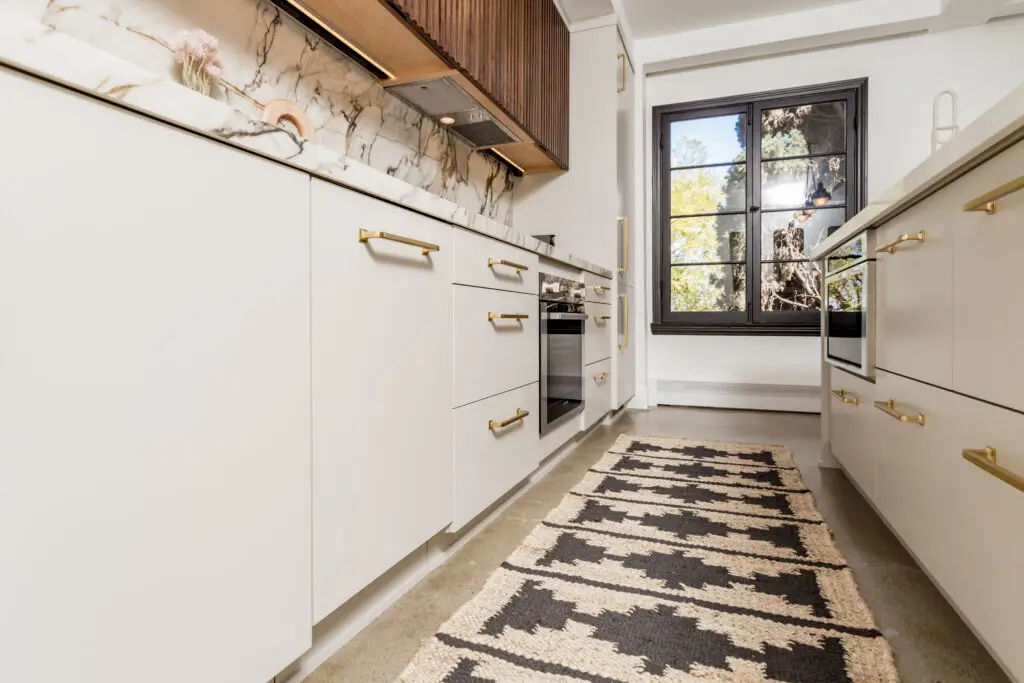 Expert Kitchen Remodeling Services in Old River-Winfree, TX