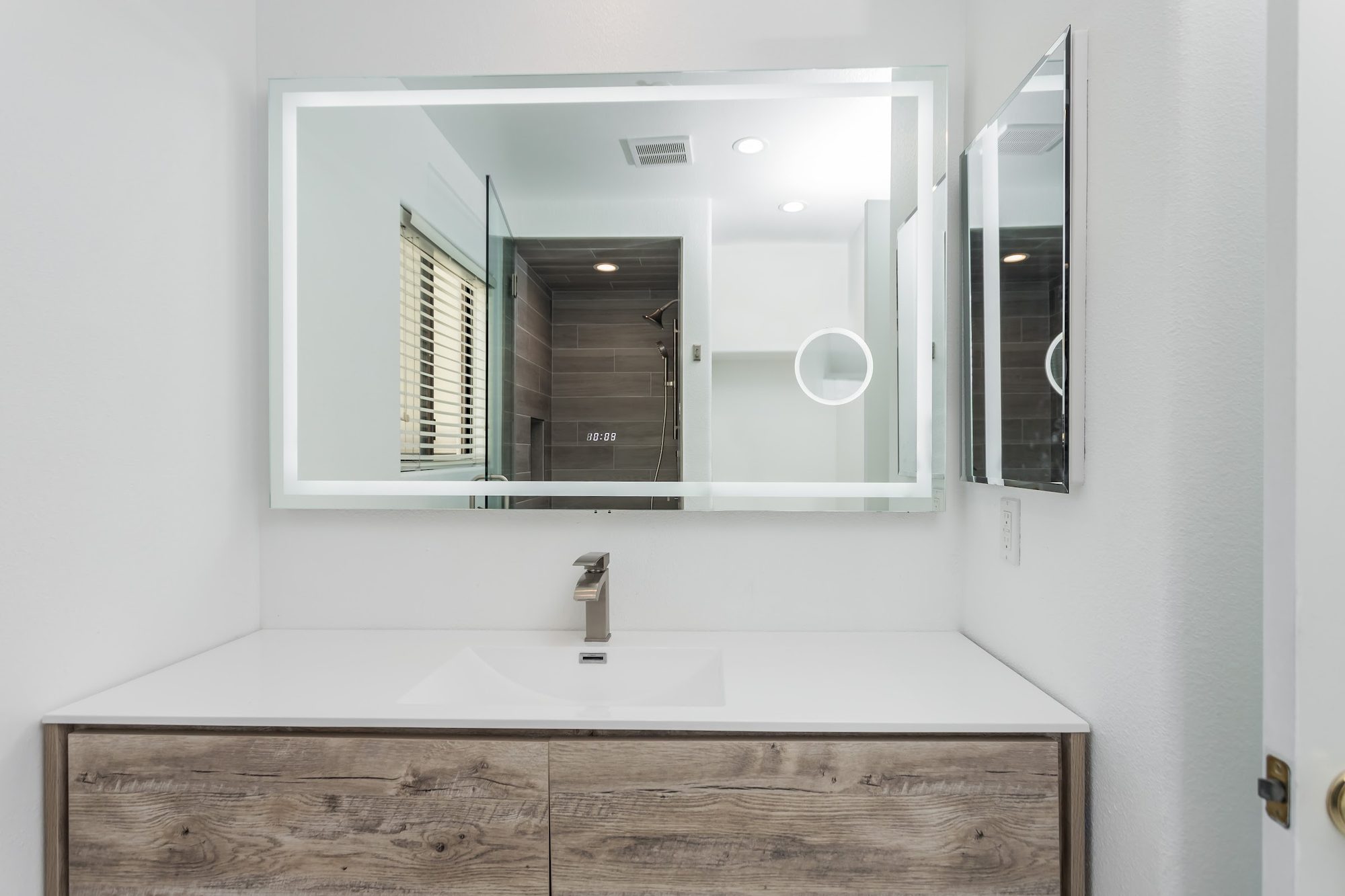 Bathroom Remodeling project photo 19 - MAV Design and Build, Houston TX area