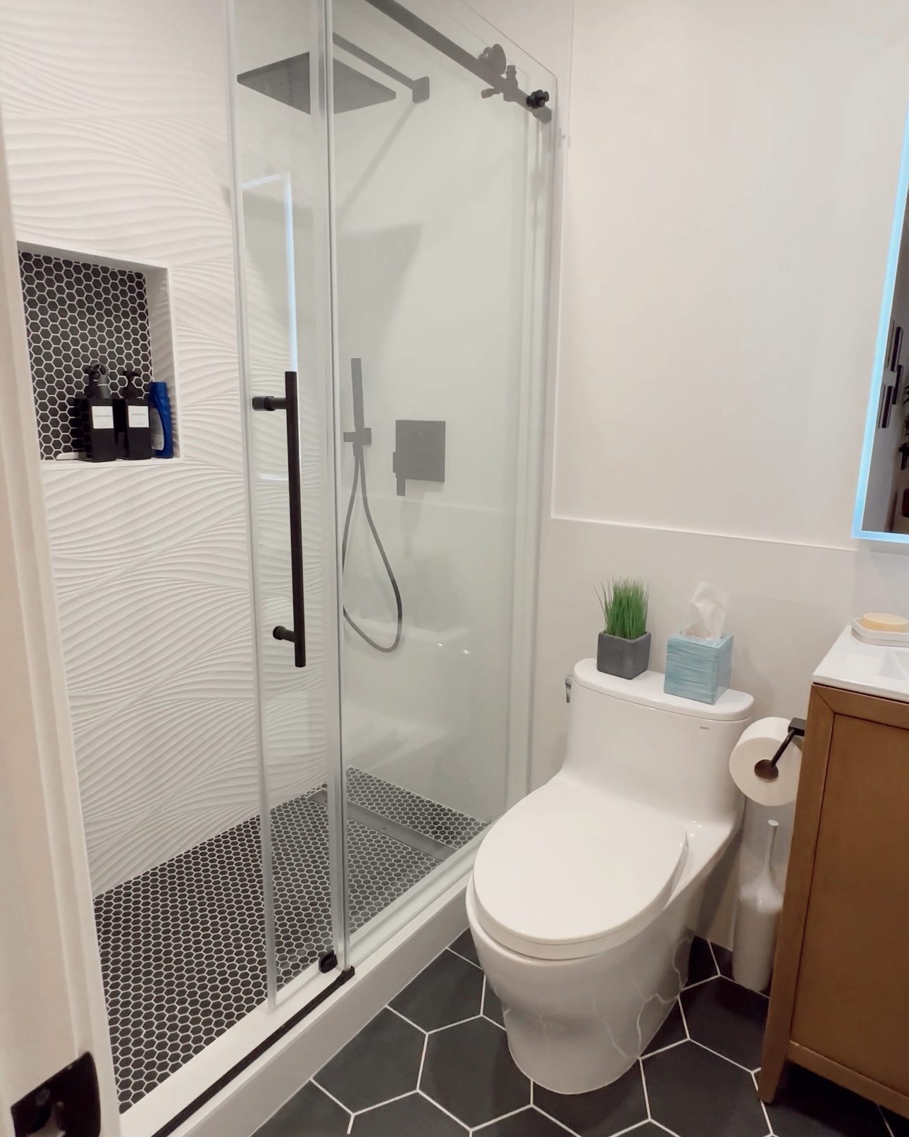 Bathroom Remodeling project photo 2 - MAV Design and Build, Houston TX area