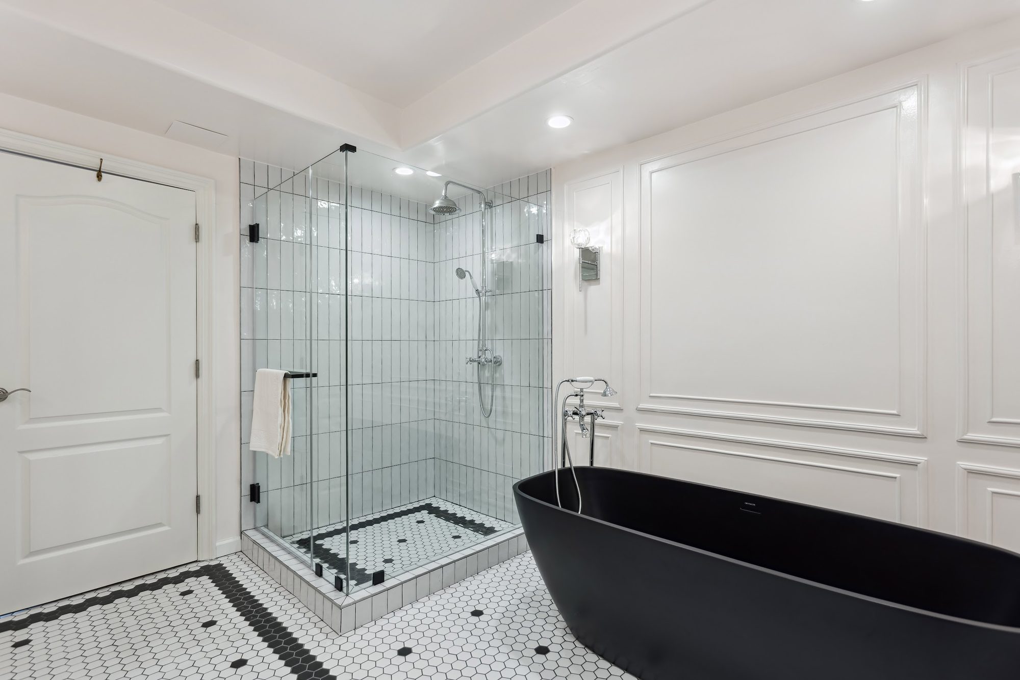 Bathroom Remodeling project photo 2 - MAV Design and Build, Houston TX area