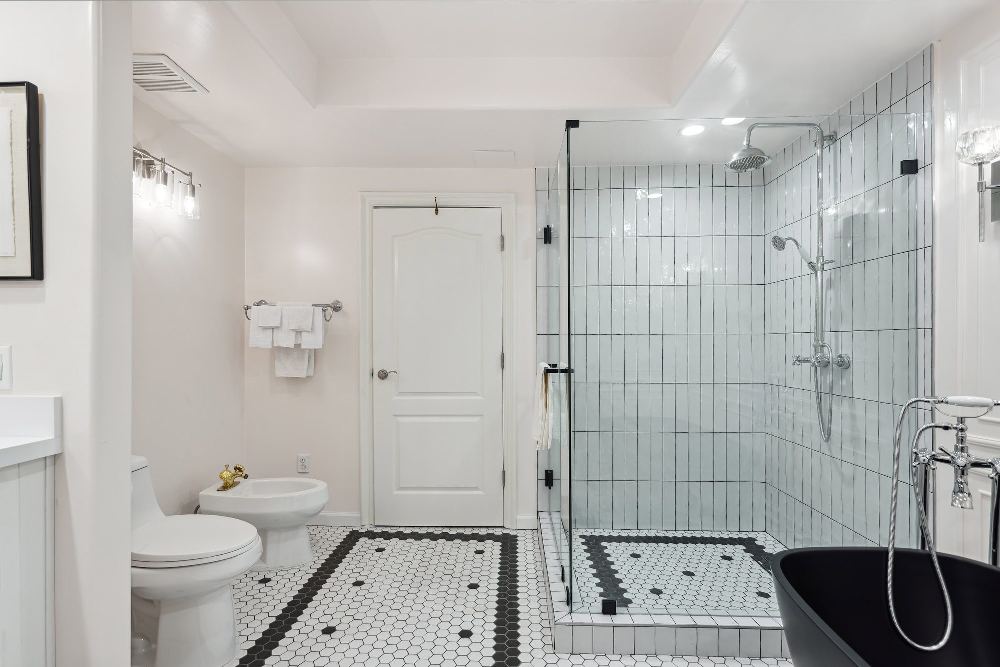 Bathroom Remodeling project photo 3 - MAV Design and Build, Houston TX area