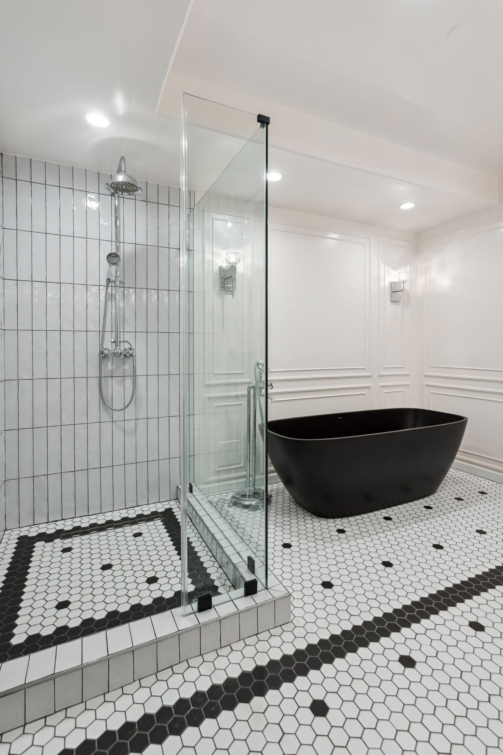 Bathroom Remodeling project photo 8 - MAV Design and Build, Houston TX area