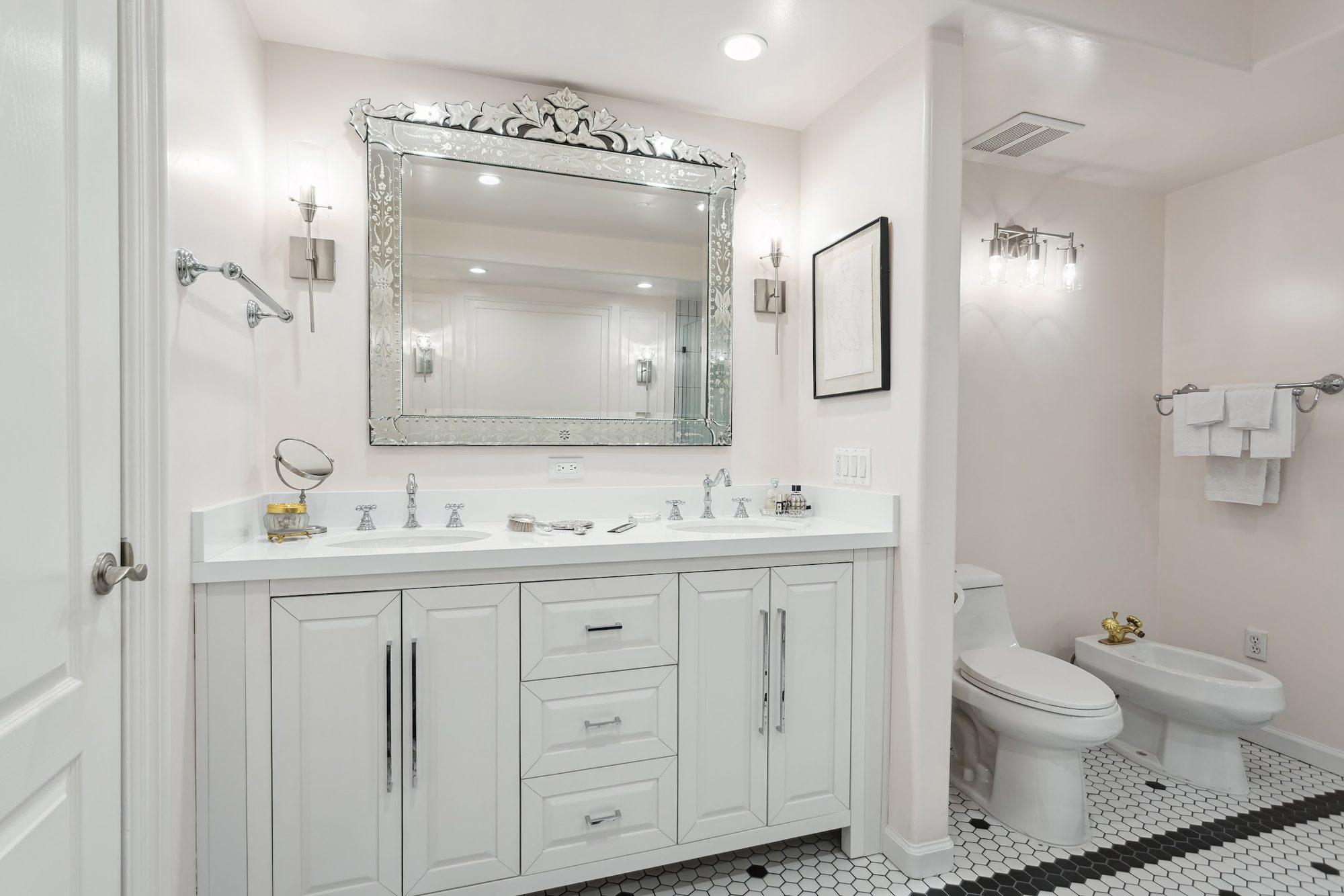 Bathroom Remodeling project photo 9 - MAV Design and Build, Houston TX area