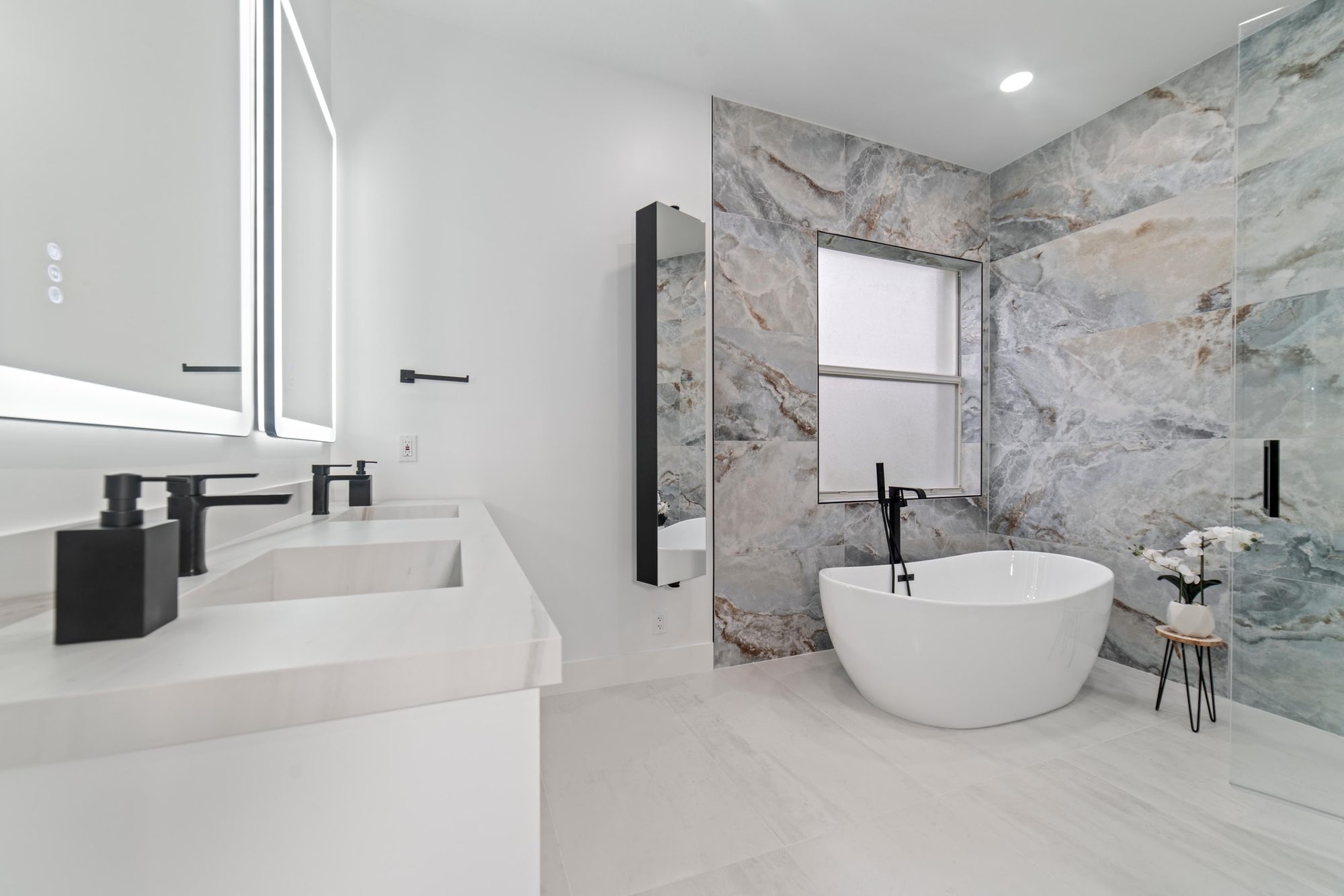 Bathroom Remodeling project photo 8 - MAV Design and Build, Houston TX area