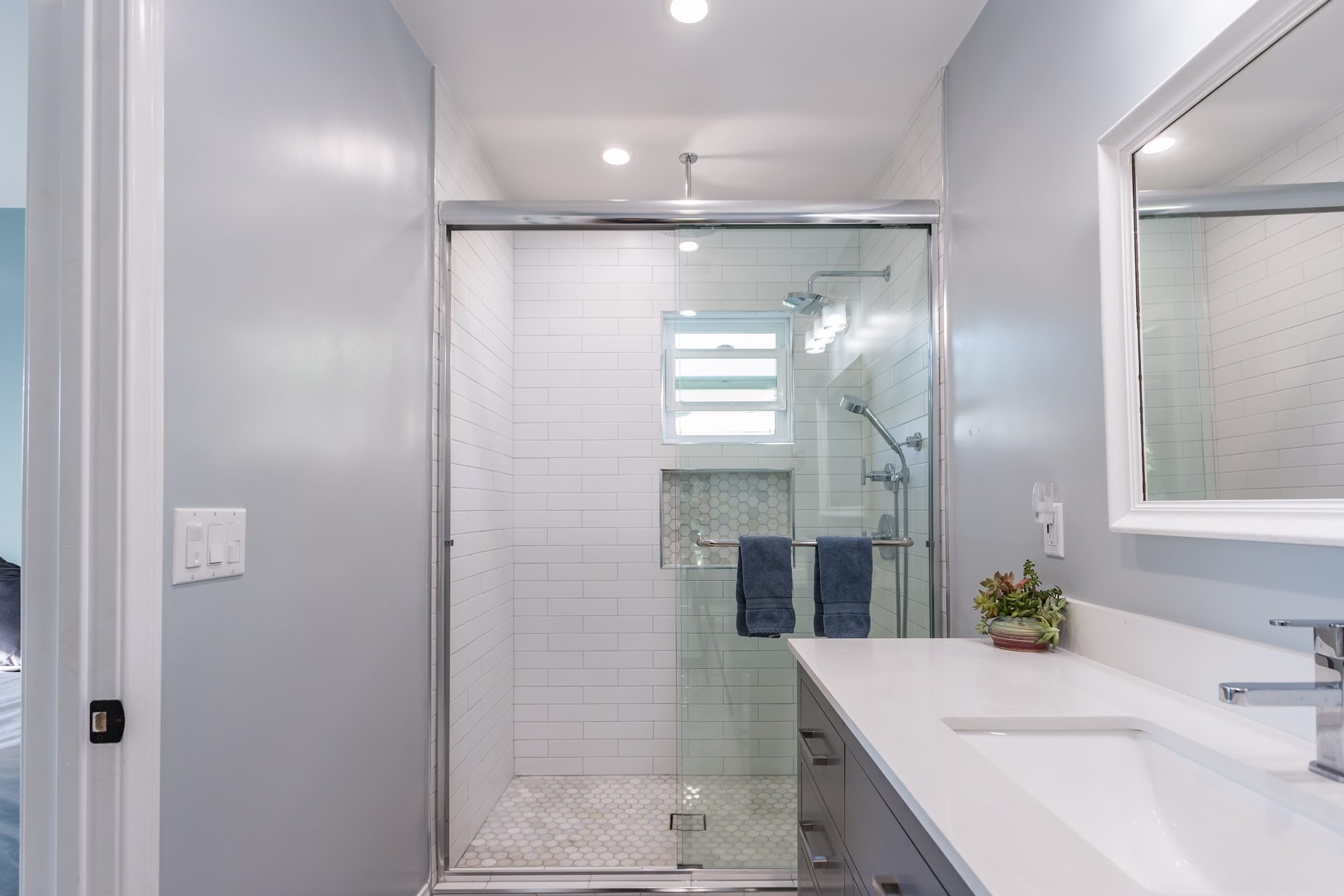 Bathroom Remodeling project photo 2 - MAV Design and Build, Houston TX area