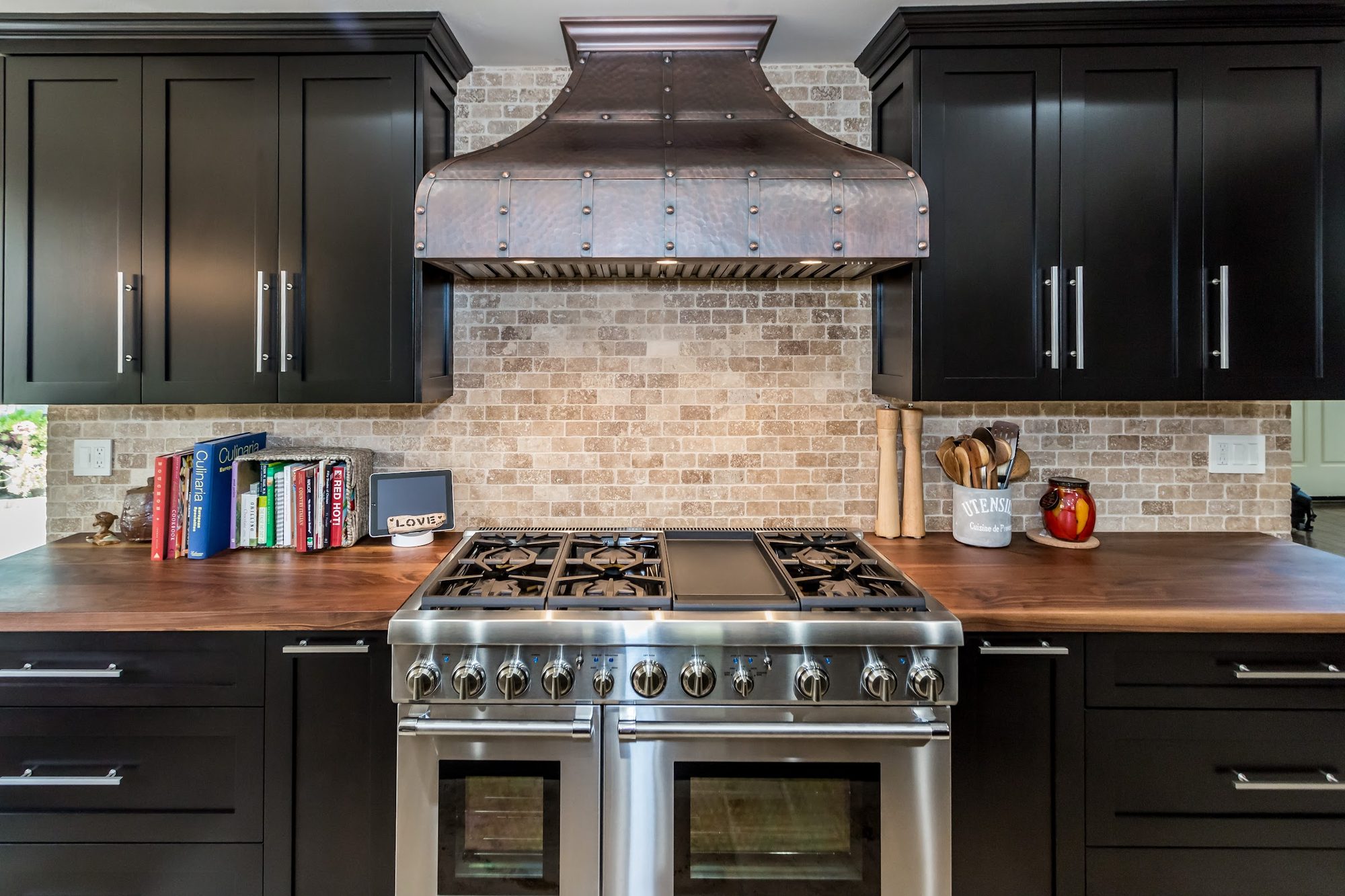 Kitchen Remodeling project photo 12 - MAV Design and Build, Houston TX area