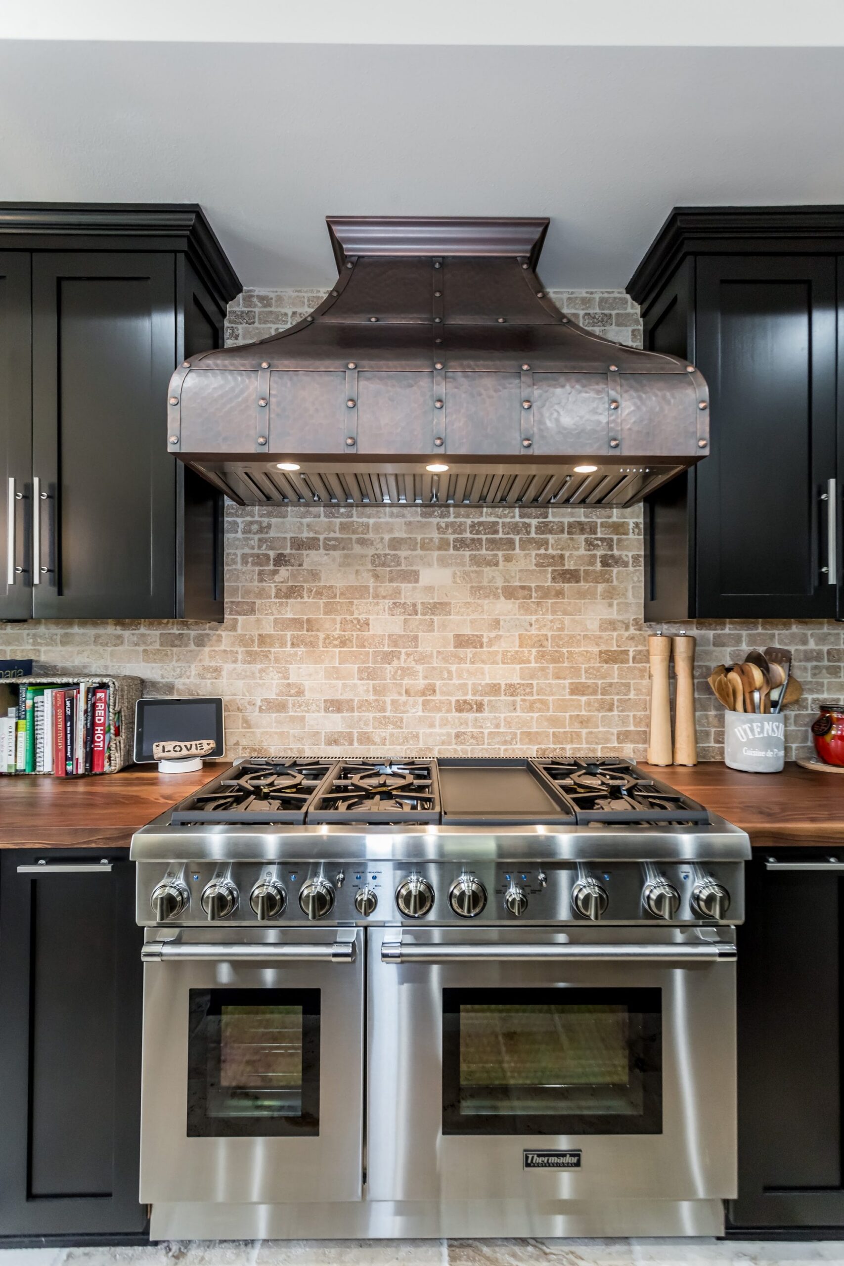 Kitchen Remodeling project photo 20 - MAV Design and Build, Houston TX area