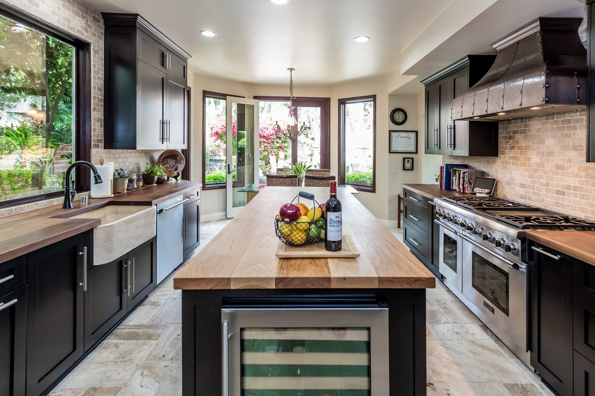 Kitchen Remodeling project photo 6 - MAV Design and Build, Houston TX area