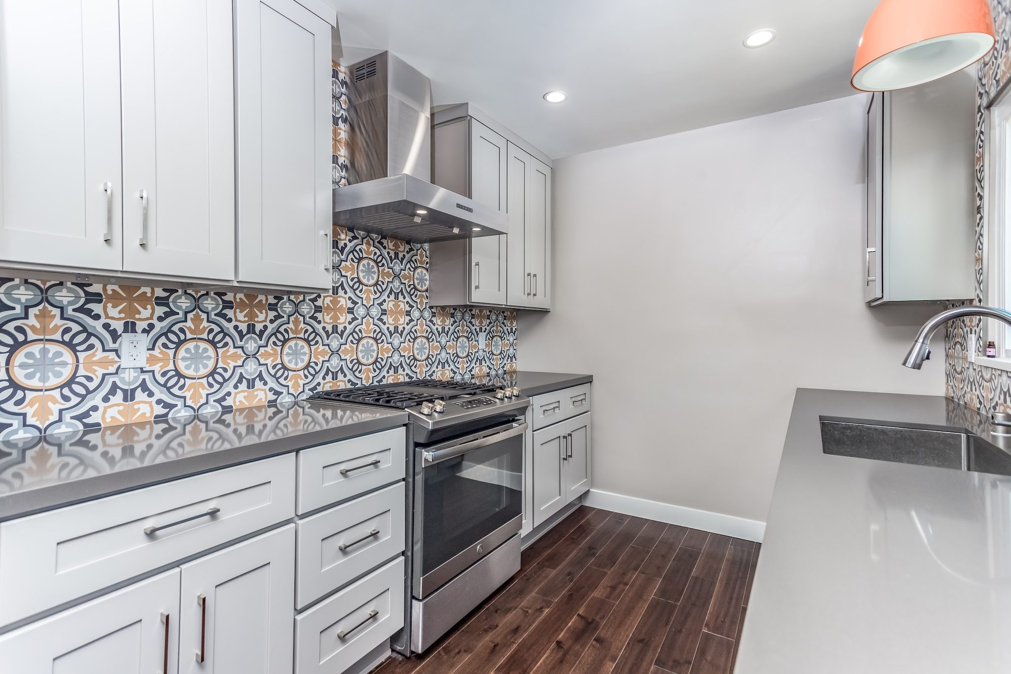 Kitchen Remodeling project photo 5 - MAV Design and Build, Houston TX area