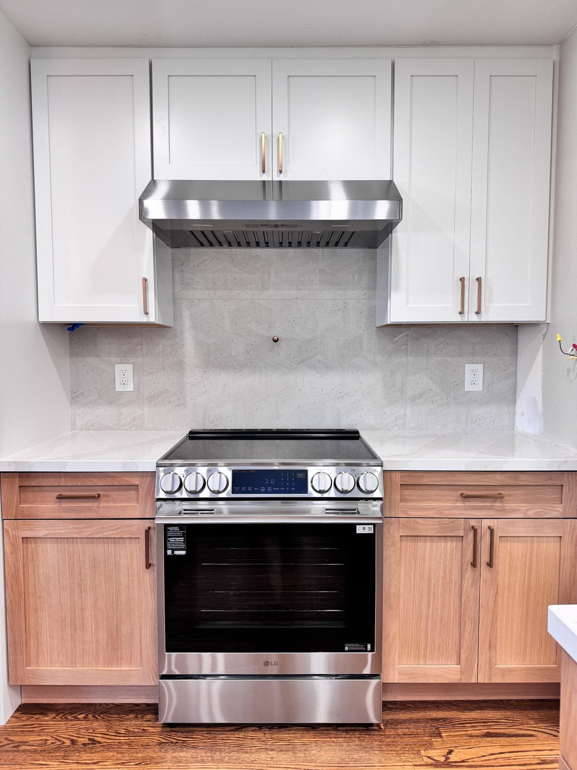 Two-Tone White Oak Kitchen Remodel — Houston, TX photo 2