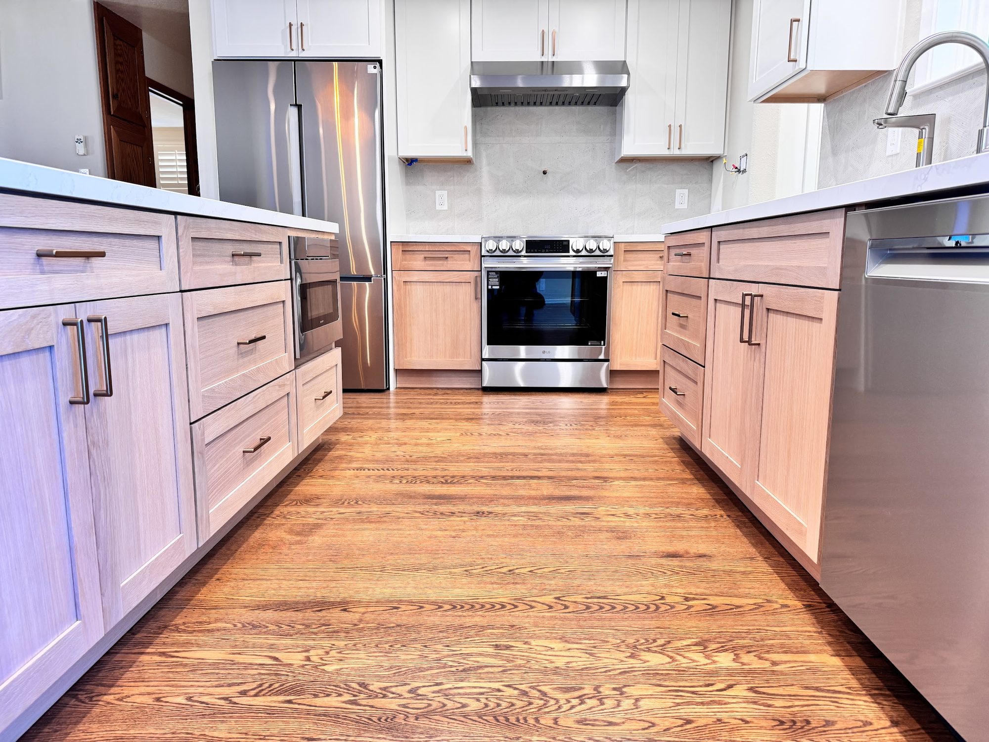 Two-Tone White Oak Kitchen Remodel — Houston, TX photo 8
