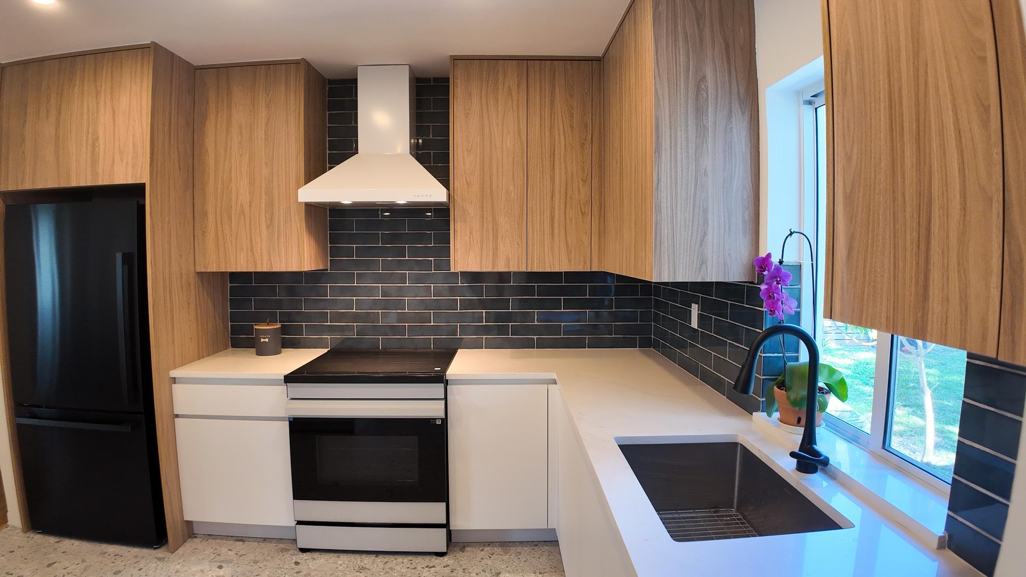 Kitchen Remodeling project photo 3 - MAV Design and Build, Houston TX area